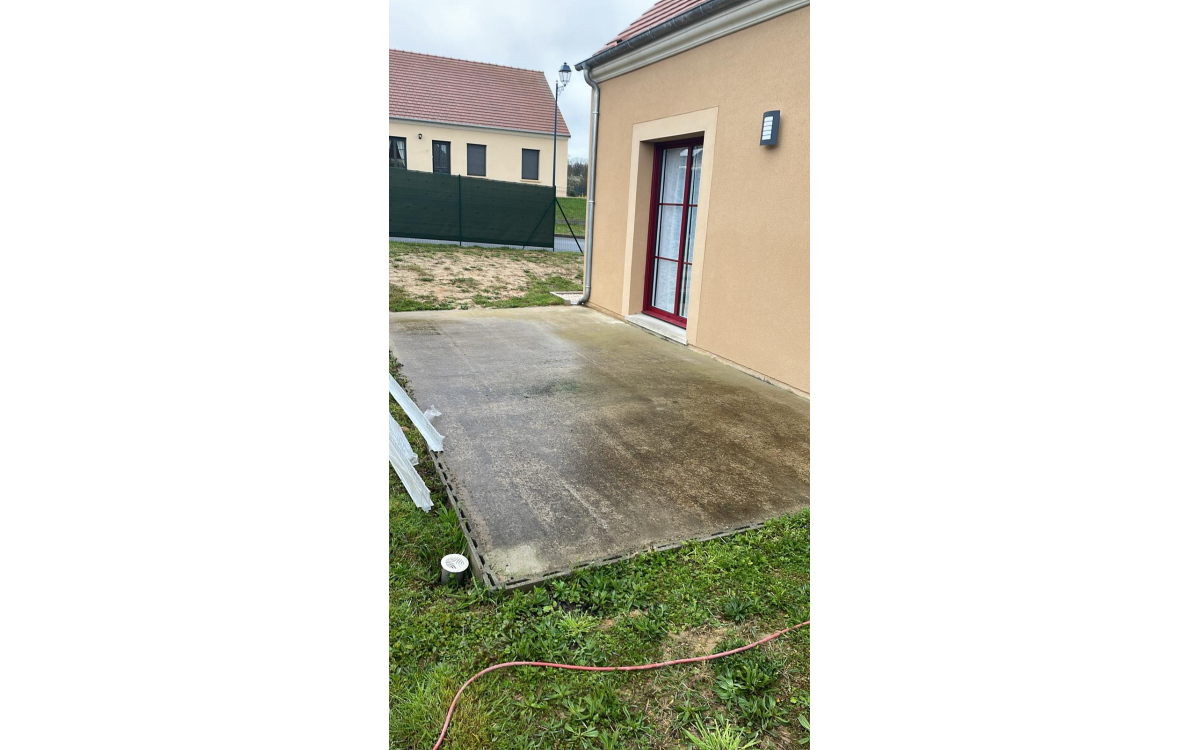 Conception Terrasse en dallage sur plots  SAINT GOBAIN ralise le 30/04/2024