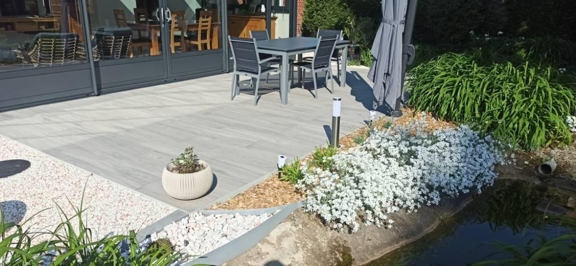 Conception Terrasse en dallage sur plots  Froissy  cre le 21/06/2024