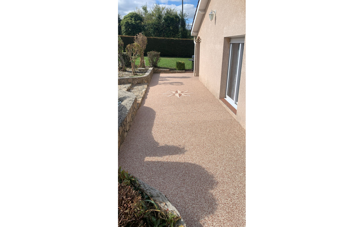 Cration Terrasse en Hydrostar  PEAUGRES ralise le 02/10/2024