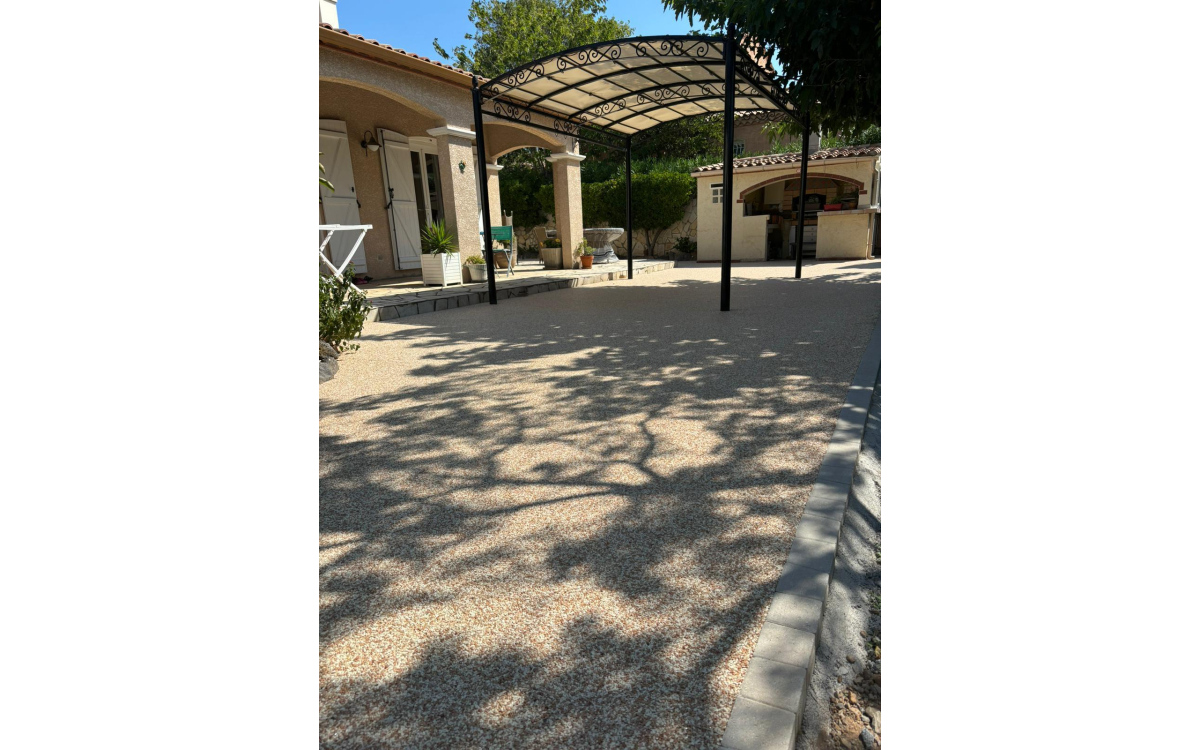 Cration Terrasse en Dm green, Hydrostar et Pav la couture - Hrault ralise le 19/12/2024