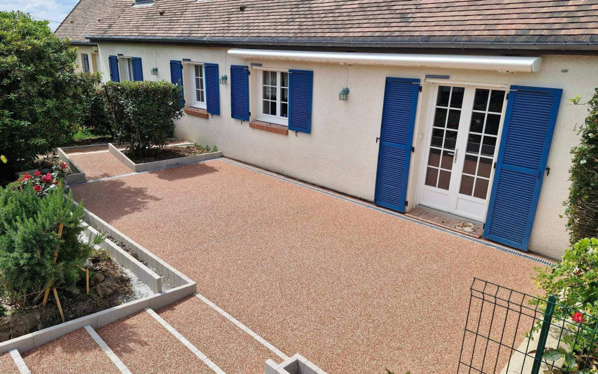 Cration Terrasse en bordures haute couture et Hydrostar  VALLETOT conue le 10/07/2024