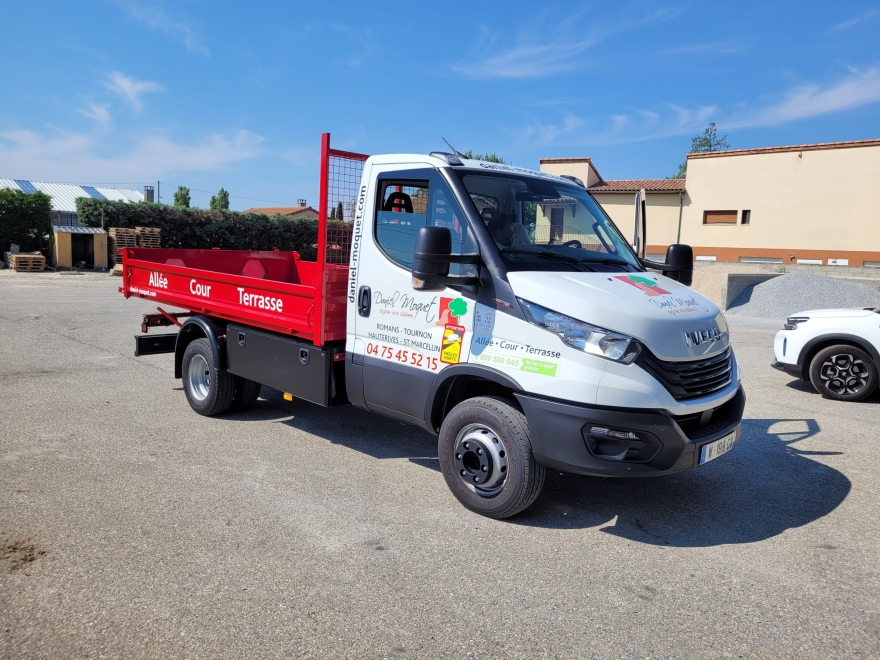 Un nouveau camion benne, pour répondre à vos demandes ! 