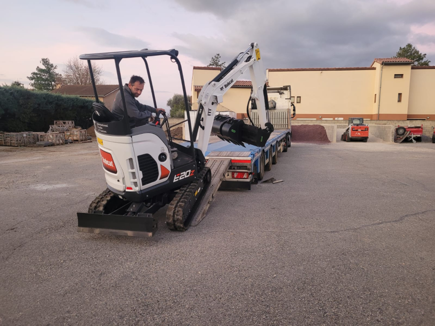 Une nouvelle mini-pelle 2T pour relever tous les défis de vos chantiers !