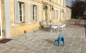 Terrasse en bton decoratif et dallage multiformat12043