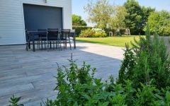 Terrasse en dallage sur plots